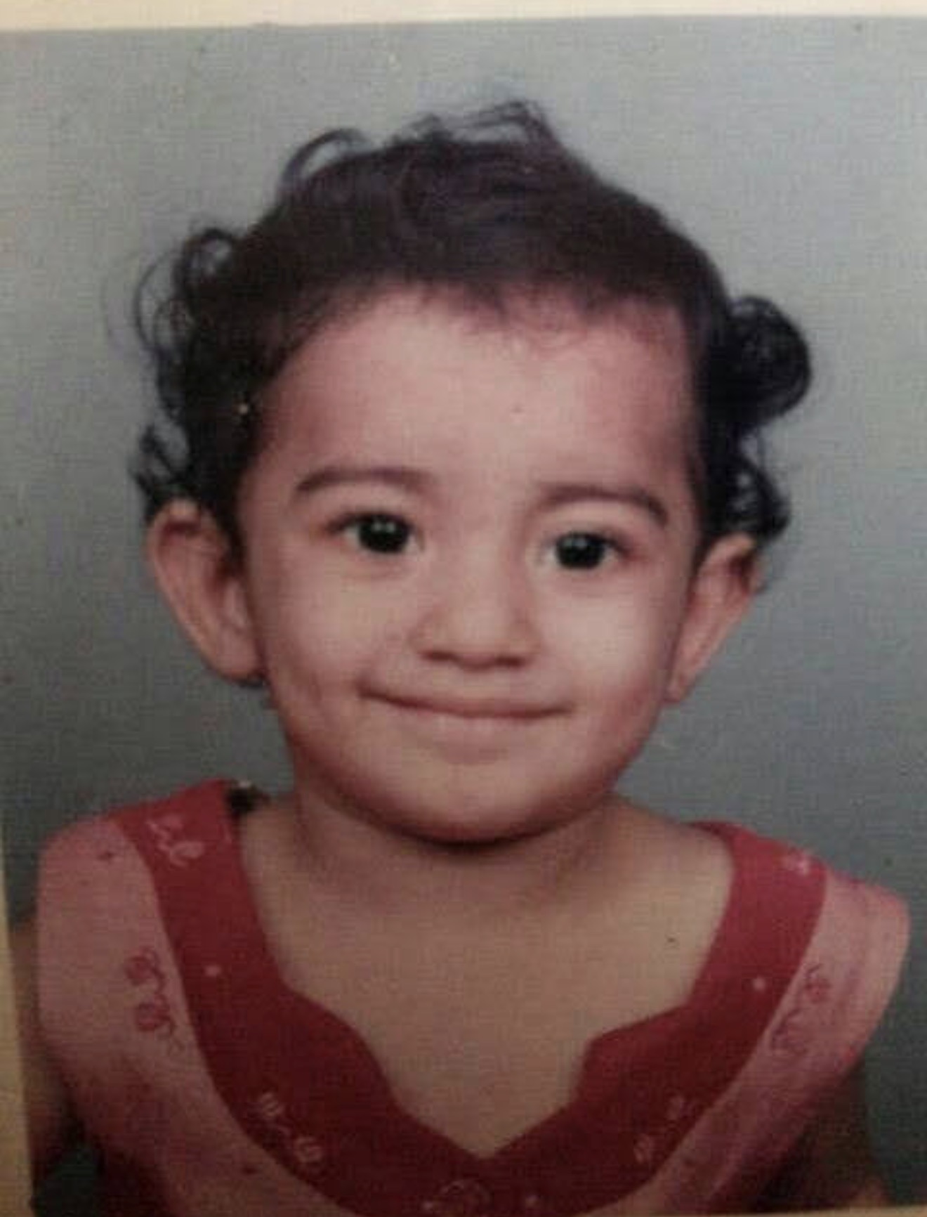 A childhood photograph of Kashika as a little girl